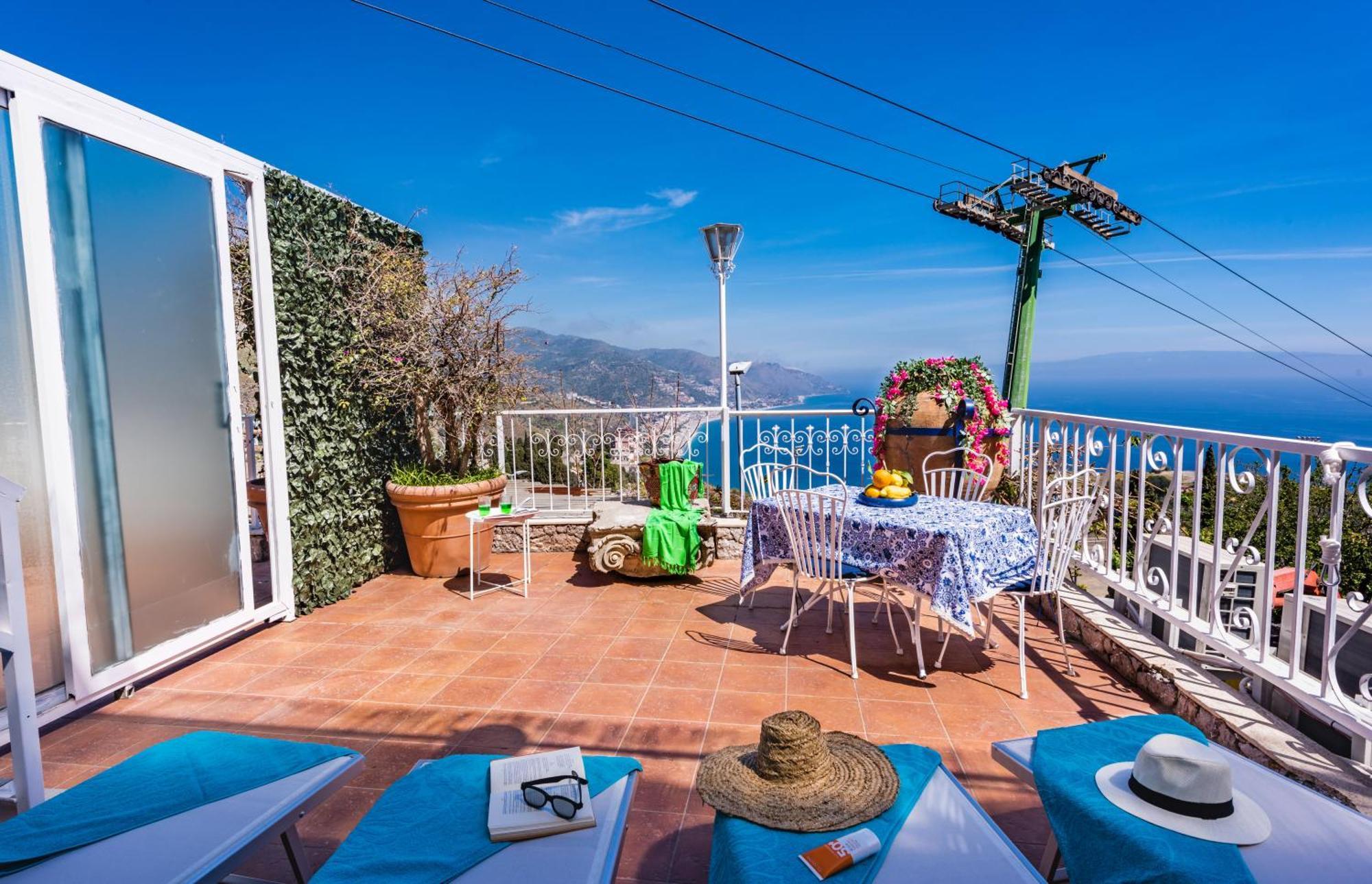 Dream View Suites Taormina Exteriér fotografie